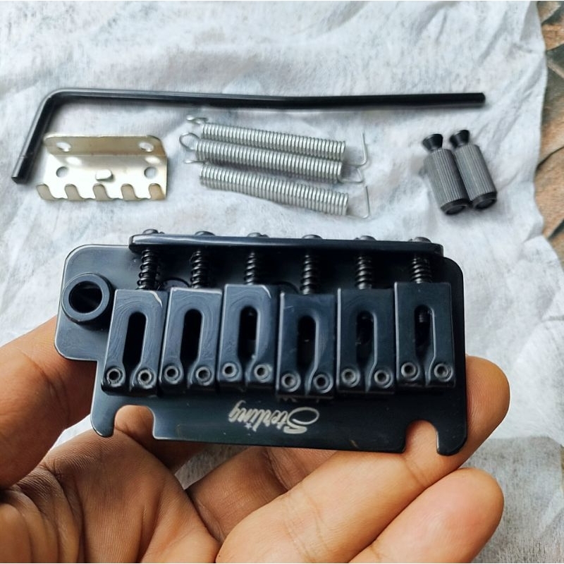 Bridge Tremolo Sterling JP musicman Original