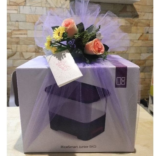 Tempat beras 5kg Tupperware