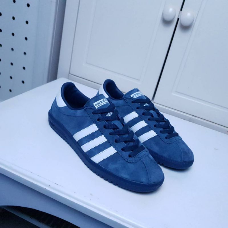 sepatu Adidas Bermuda original grosir impor by china