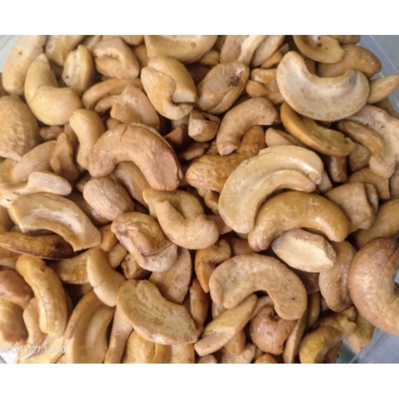 

Kacang mede patahan matang 100gr