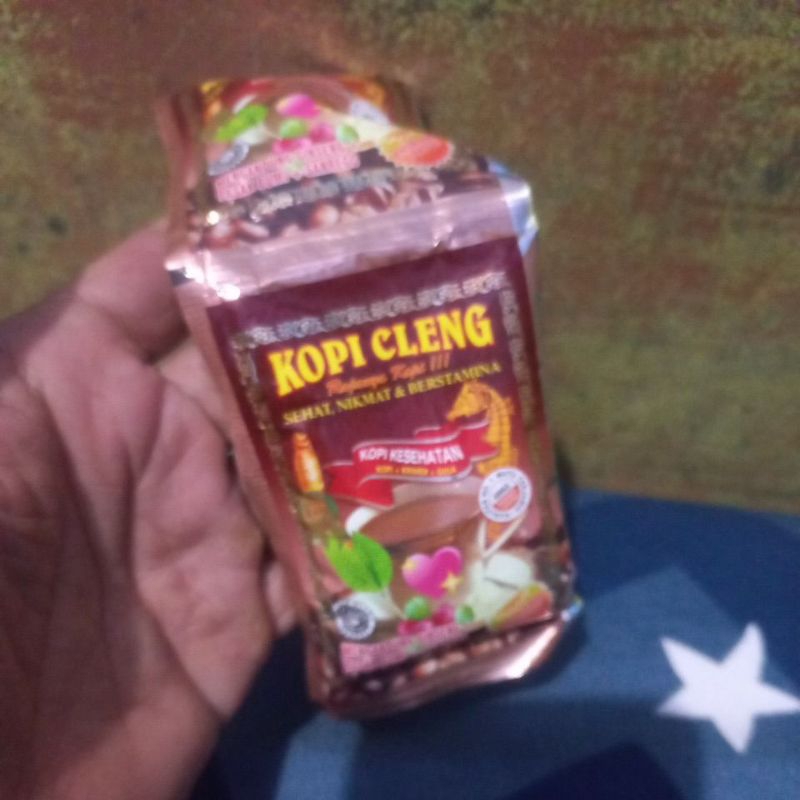 

isi 10 sachet kopi arabika love biar cleeng
