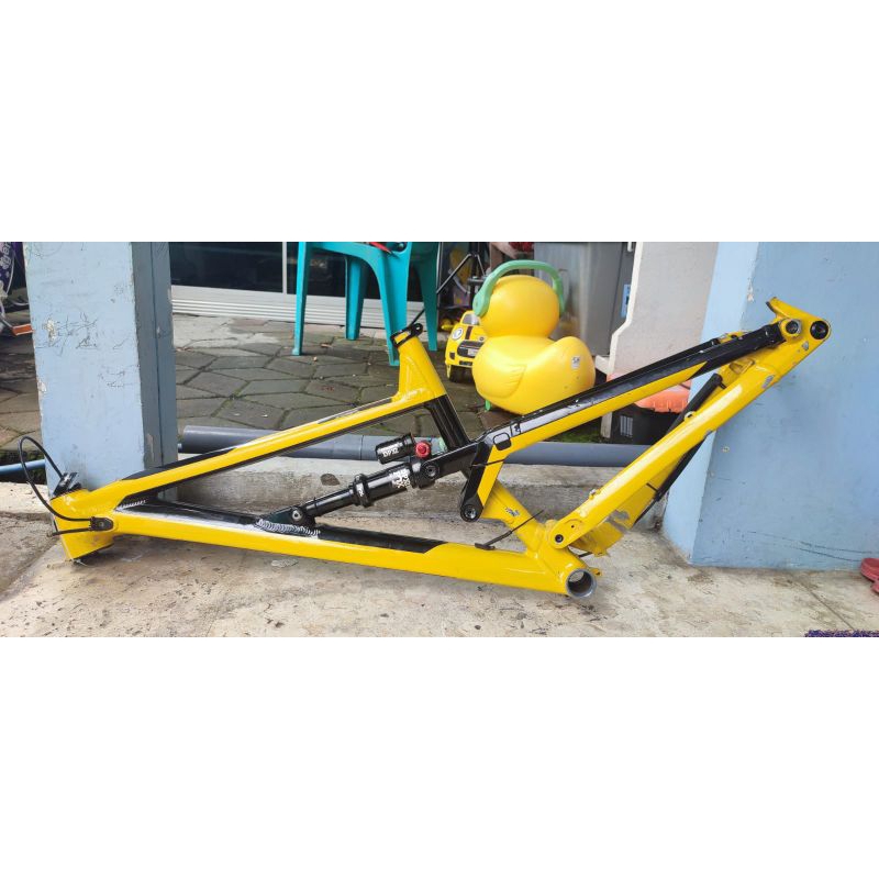 frame siskiu N9 repaint sz M 29