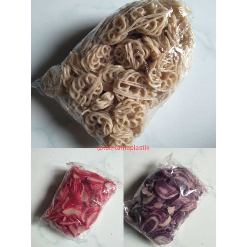 

Krupuk krecek/kerupuk mentah siap goreng