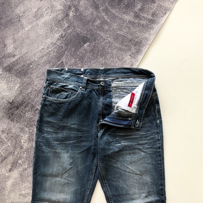 CELANA JEANS ANTI-LABEL