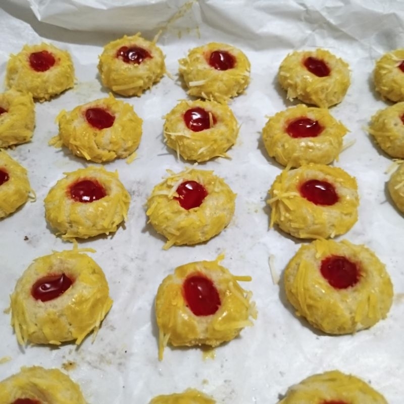 

KUE KERING HARI RAYA LEBARAN PREMIUM MURAH (THUMPRINT STRAWBERRY)