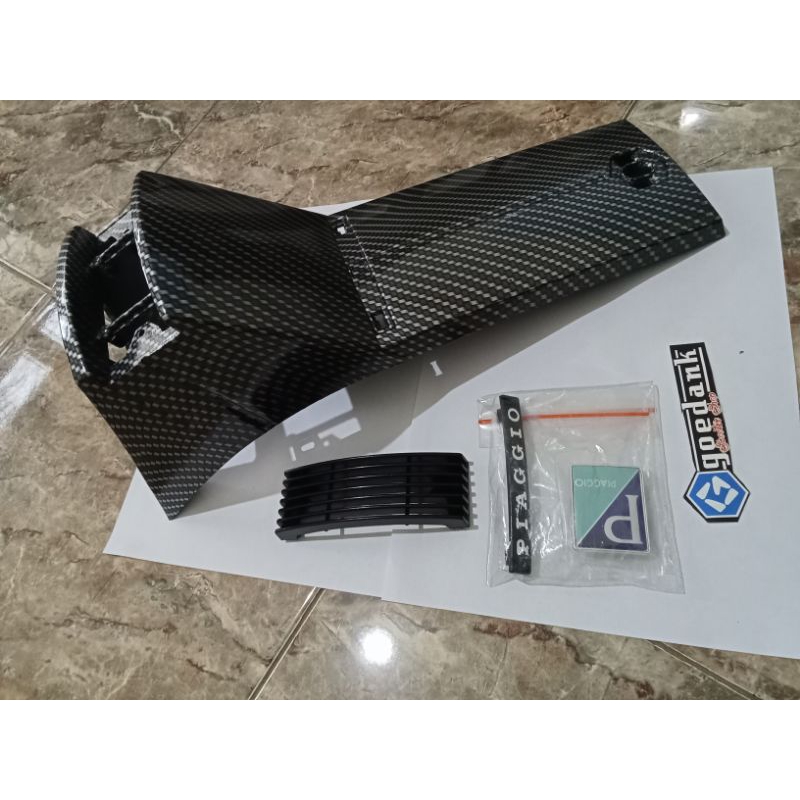 HIDUNG VESPA SPARTAN CARBON