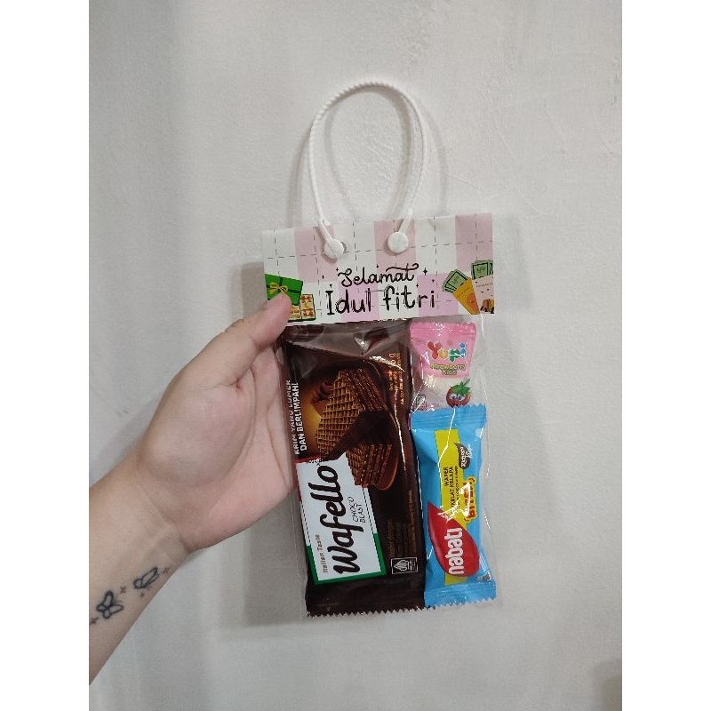 

HAMPERS SNACK IDUL FITRI MINI