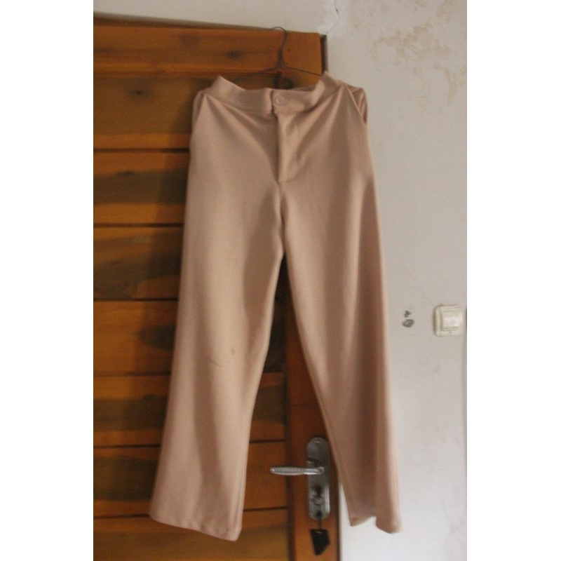 brand bershka | celana highwaist / kulot cream