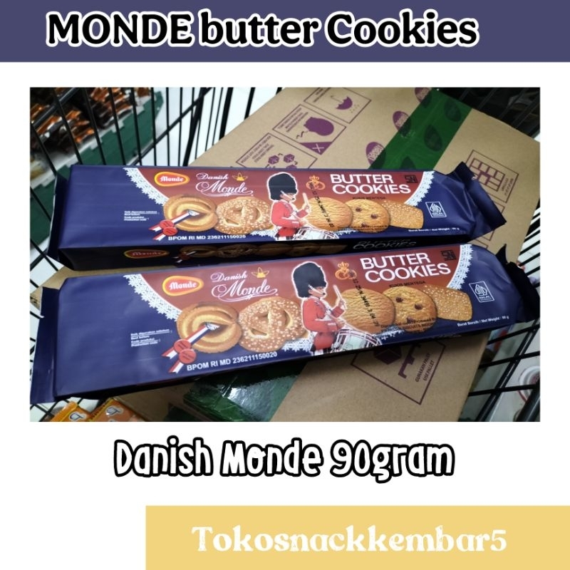 

Danish Monde Butter Cookies 90gram Panjang