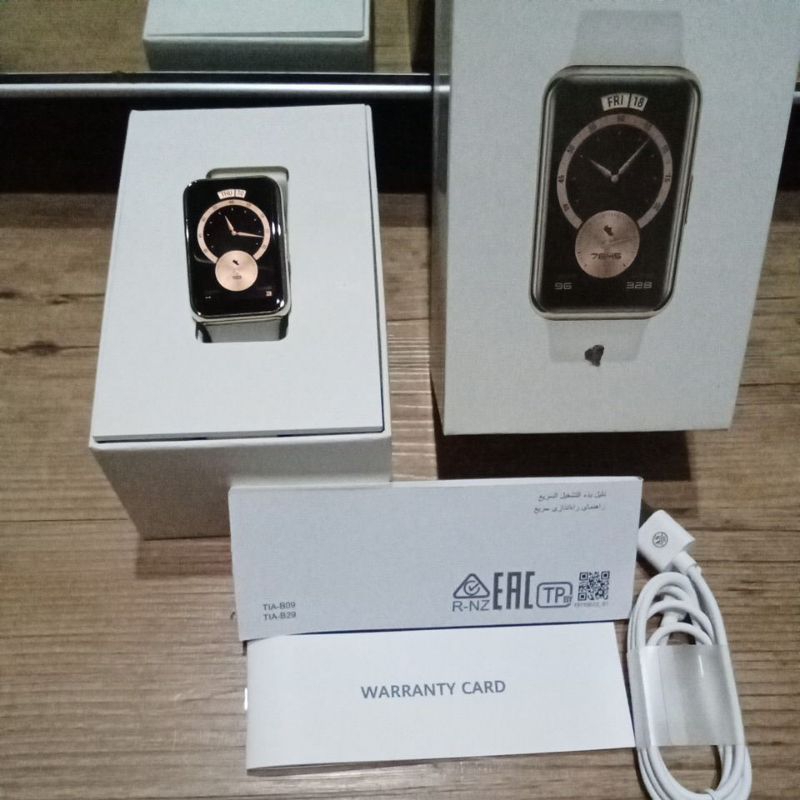 preloved Huawei watch fit elegant smart watch white band jam tangan putih