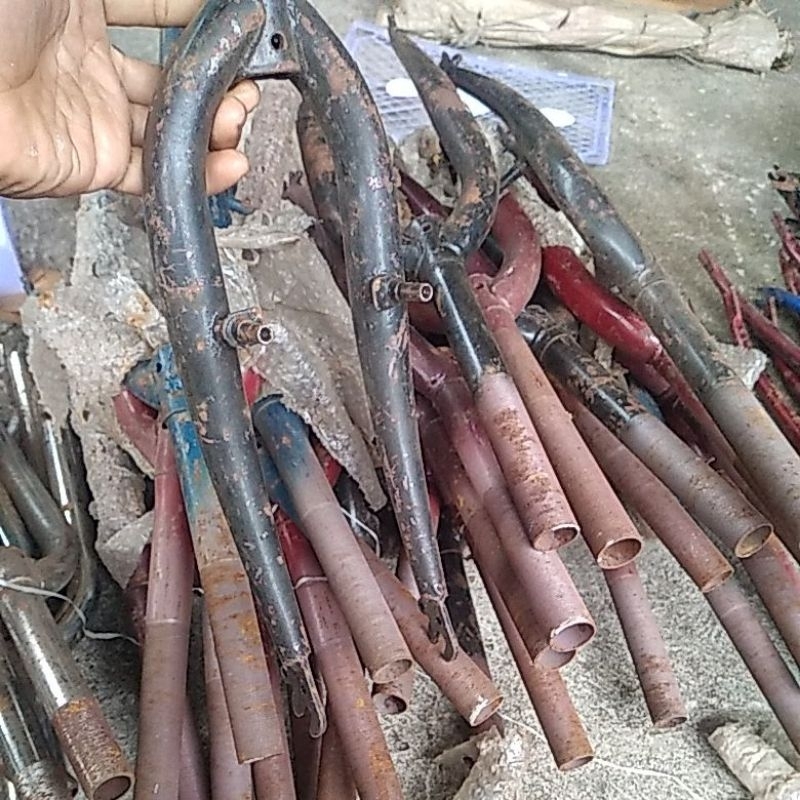 FORK/ GARPU SEPEDA LIPAT DLL UKURAN RODA 20IN