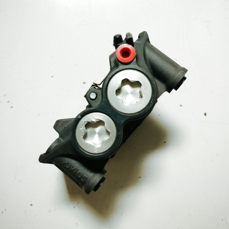 Kaliper Sumitomo Radial Monoblock Limbah Moge  R6/R1 pitch 108mm Original