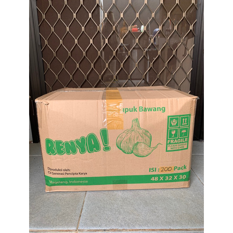 

RENYA! Kerupuk Bawang Matang 10 gr (DUS)