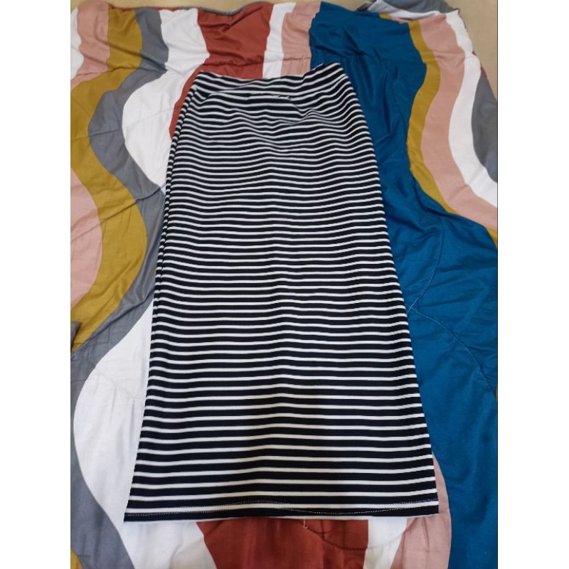 Rok Span Garis (Preloved)