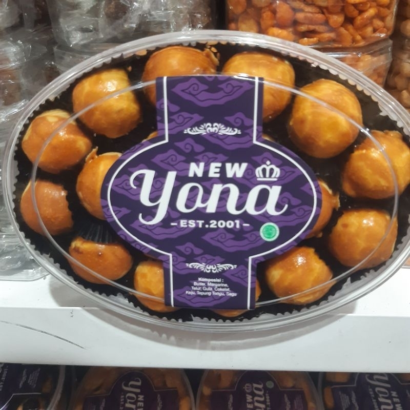 

New Yona Nastar Bulat 490 Gram Kue Kering Lebaran