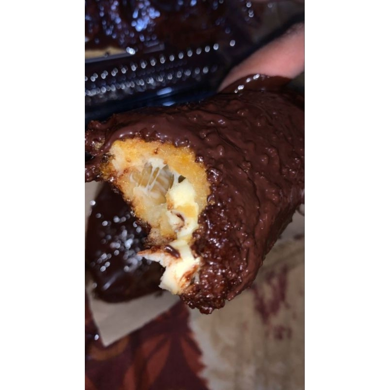 

Corn dog moza coklat
