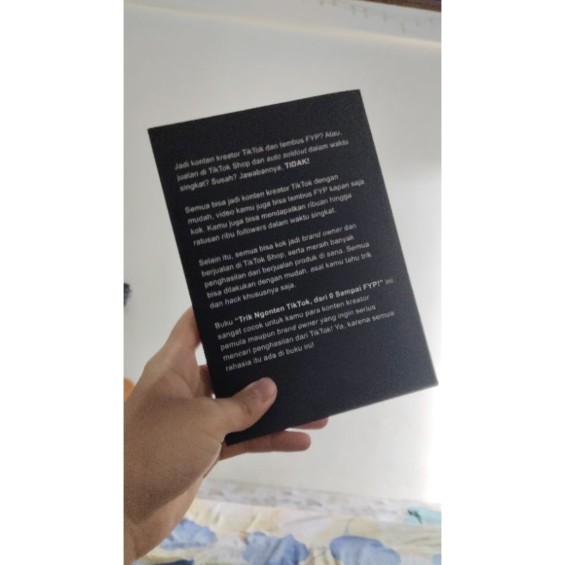 BUKU TRIK NGONTEN TIKTOK, DARI 0 SAMPAI FYP MURAH