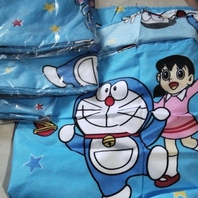 Hordeng Kolong Dapur Doraemon
