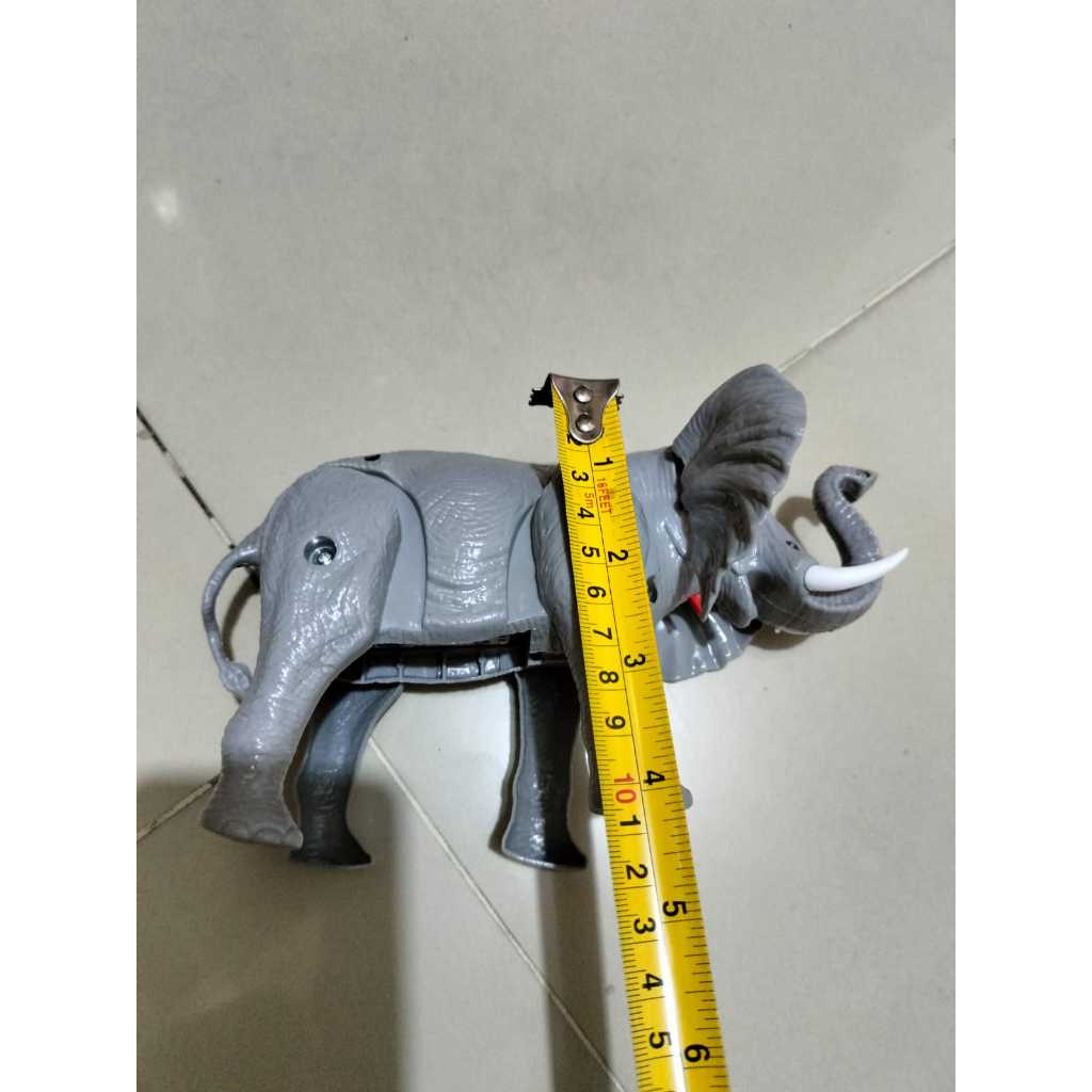 mainan gajah / sapi berjalan & bisa bersuara / mainan robot gajah / sapi berjalan