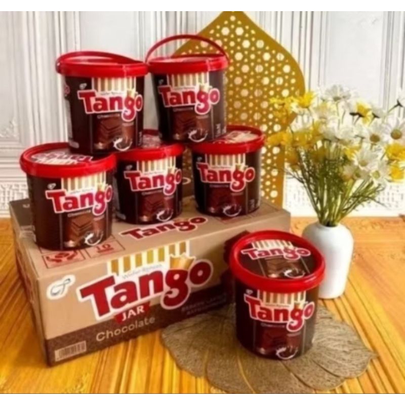 

wafer tango kaleng