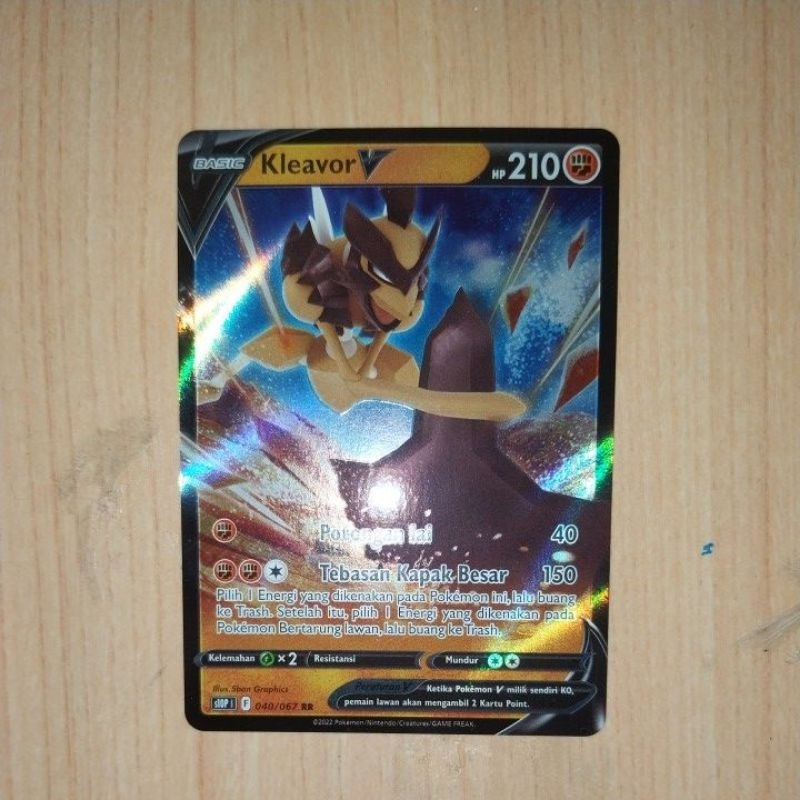 Kartu Pokemon Kleavor V RR