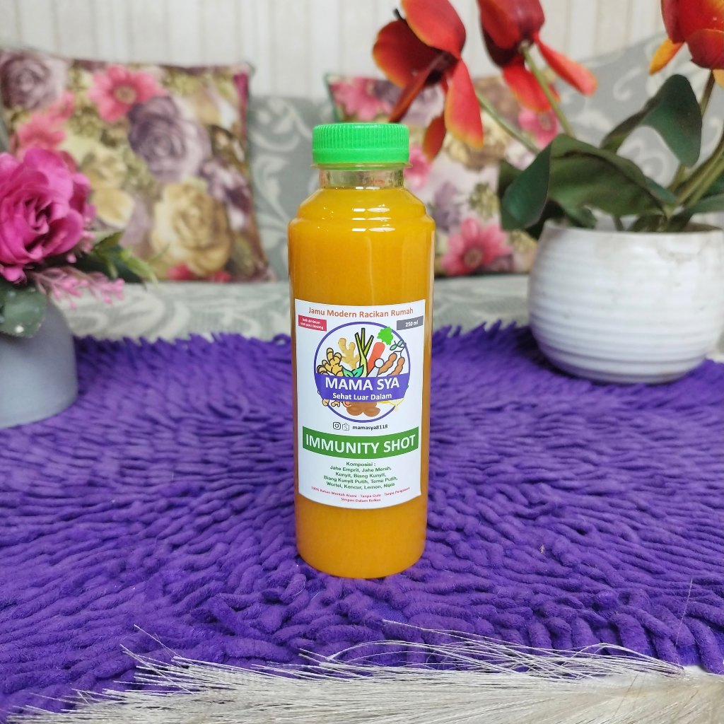 

Jamu Immunity Shot MAMA SYA 250 ML, Jahe, Kunyit, Temu Putih, Kencur, Wortel, Lemon, Nipis