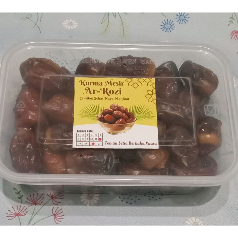 

Kurma Mesir Ar_Rozi