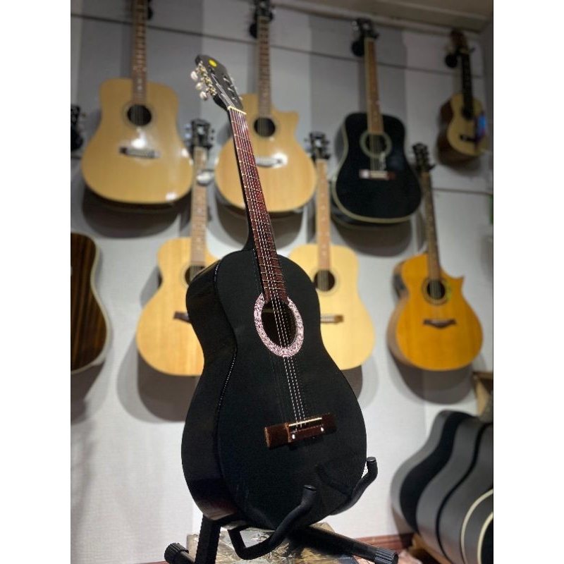 Gitar pemula yamaha G325 hitam