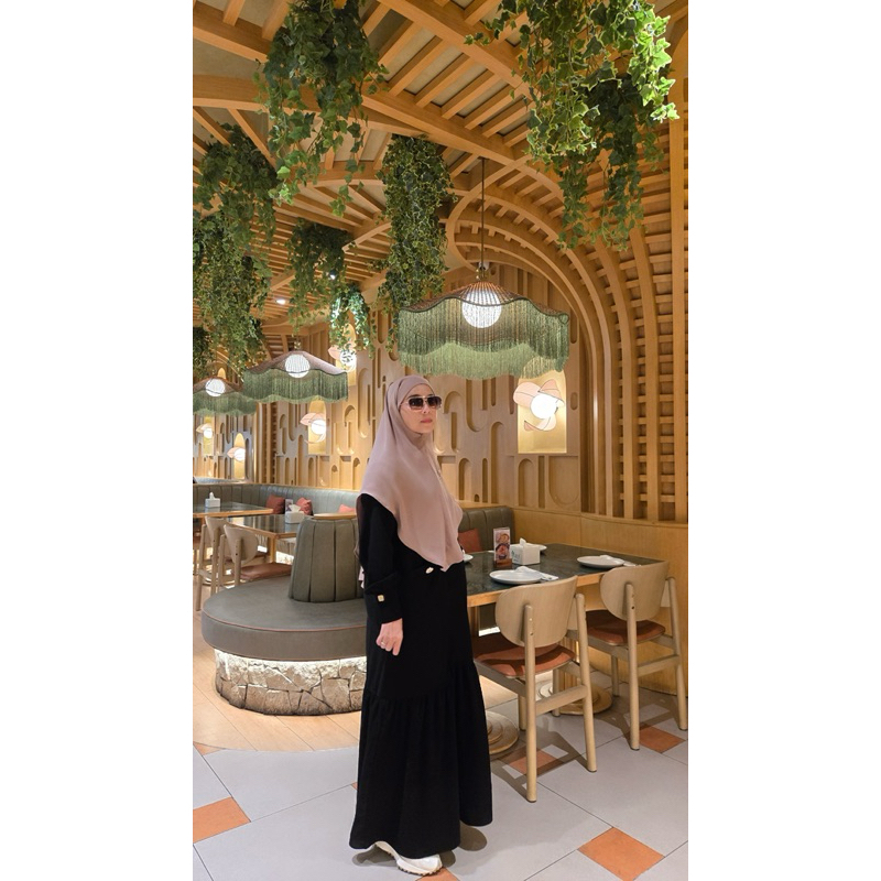 LAIQA Dress & LAIQA Khimar