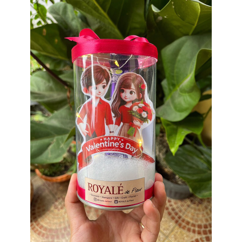 

coklat valentine / buket valentine / hampers valentine / coklat tabung valentine / kado valentine / buket boneka / buket coklat / buket valentine / buket boneka / royale de fleur