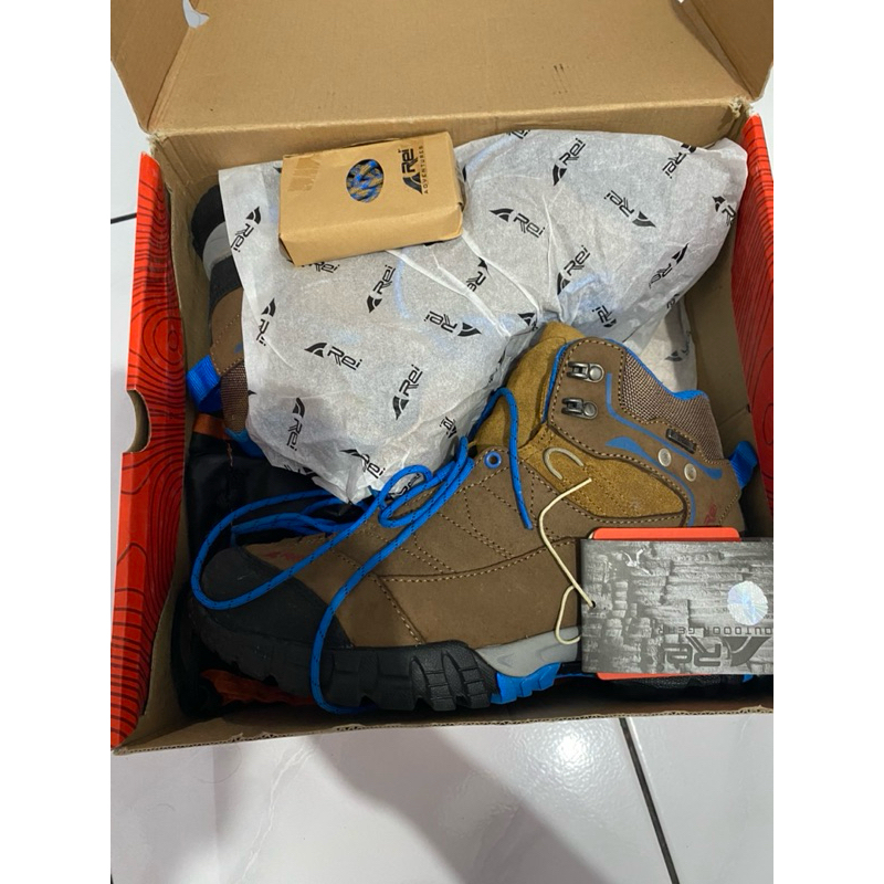PL SEPATU AREI SEPATU OUTDOOR SEPATU GUNUNG SEPATU HIKING