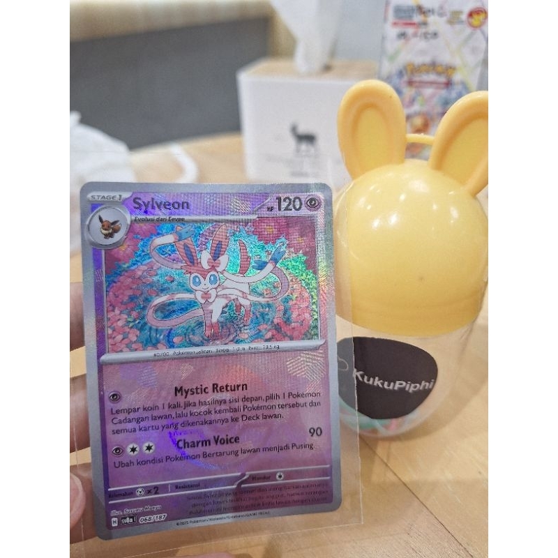 Sylveon Masterball Sylveon Pokeball 068/187