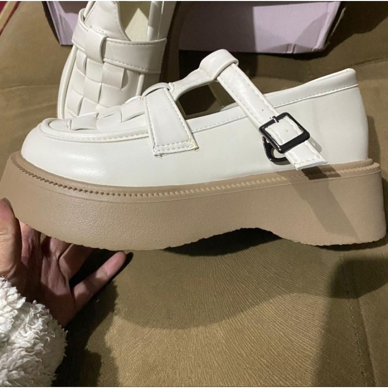 NEW SEPATU AVERY SHOES MINOWEAR