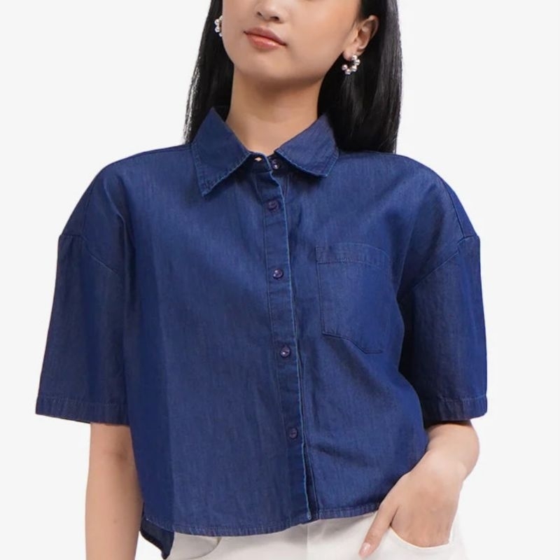 (PRELOVED) COLORBOX Short Sleeve Chambray Shirt (LIGHT BLUE) #kemeja #kemejacrop #kemejadrnim #bluet