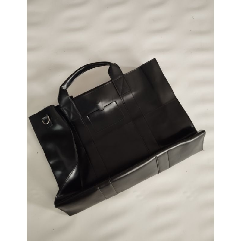 tas kulit by piece maker