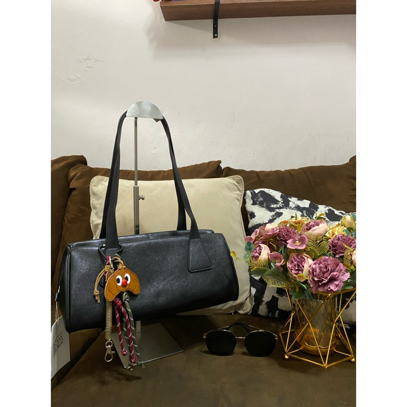 TAS ROYAL CUIR TOBLERON BLACK