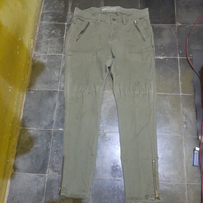 CELANA PANJANG PRIA OLD NAVY THE ROCK STAR