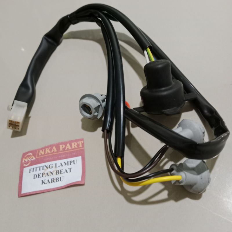 Fiting Lampu Depan Beat Karbu