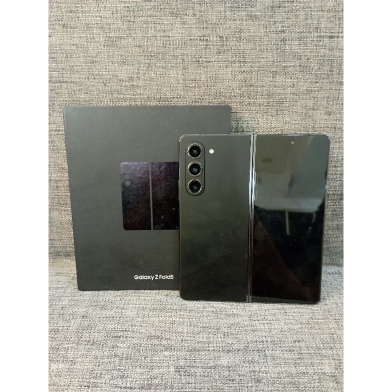 Samsung Z Fold 5 12/215 Hitam & Biru 12/256 Second