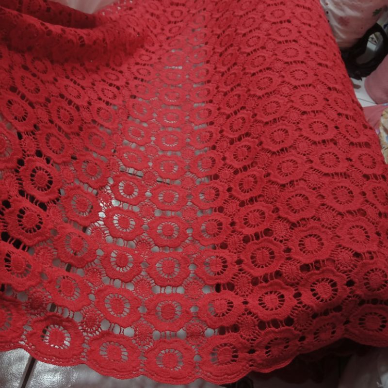 Kain brokat Prada - kain katun Prada - kain brokat - kain Prada import - kain butik Prada