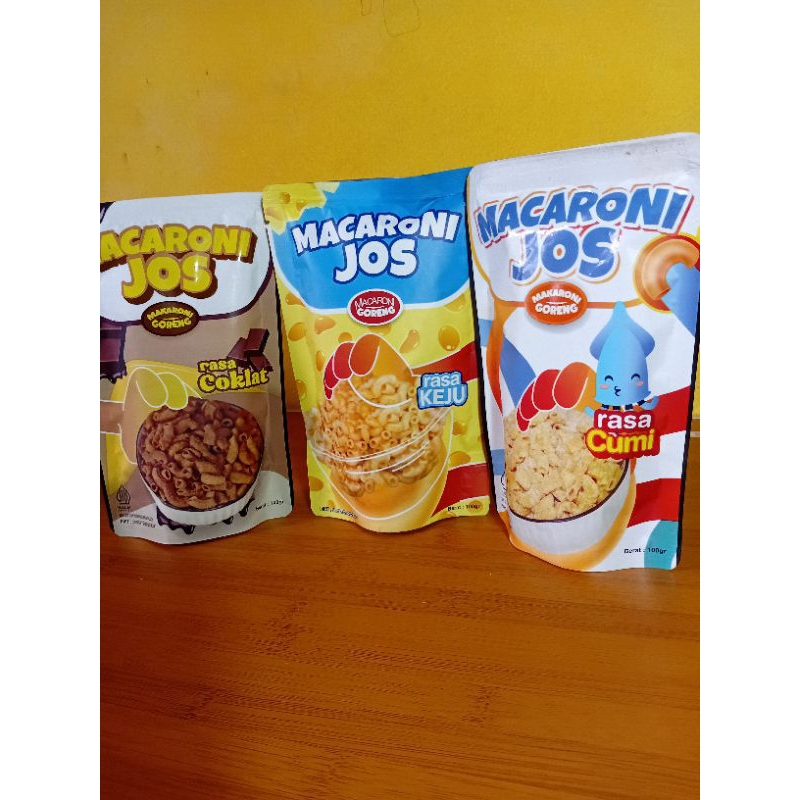 

MACJOS - Makaroni Goreng (Rasa Keju, Cumi & Coklat)