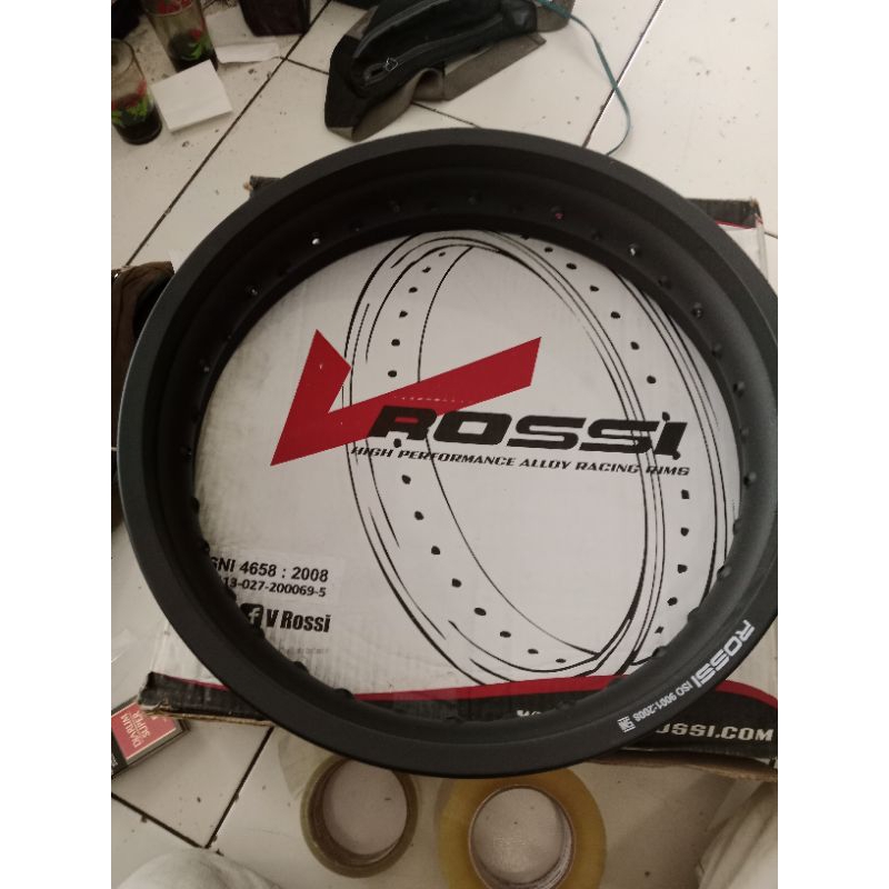 velg lebar rossi 18 350 velg rossi ring 18 lebar 350 velg motor lebar velg Chopper bobber