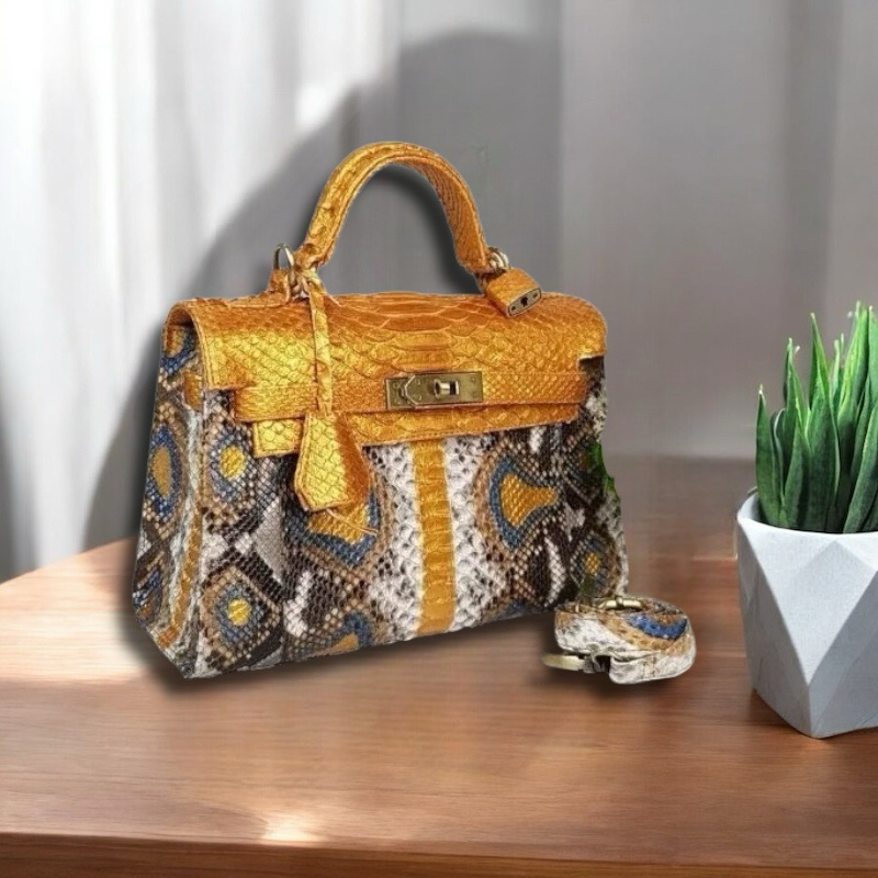 Tas Kulit Ular Piton Asli Wanita Tas cantik kulit ular asli phyton snake skin original Gold Kombinas
