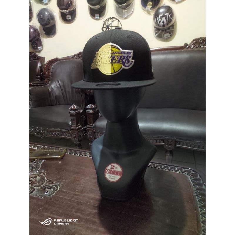 TOPI SNAPBACK LA LAKERS ORIGINAL NBA NEW ERA BORDIR BESI