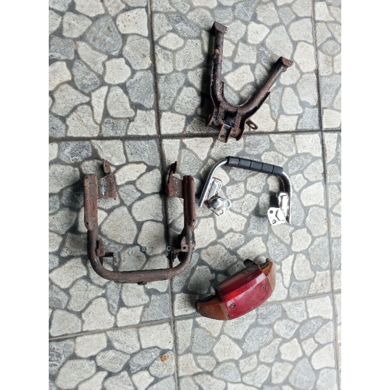 Sparepart motor honda grand bulus original copotan