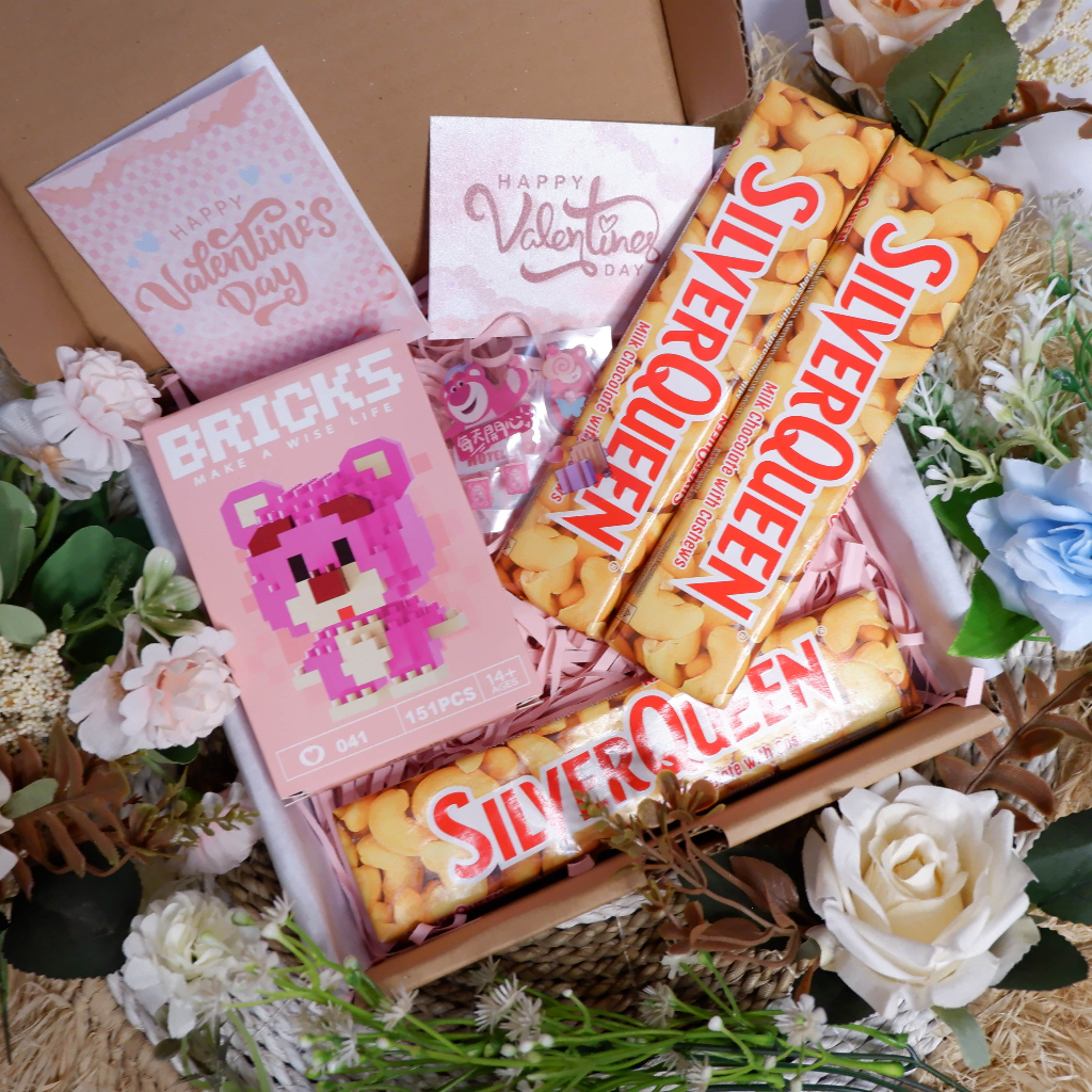 

Gift Box Valentine / Kado Ulang Tahun Cewek / Kado Valentine / Kado Anniversary / Kado Graduation