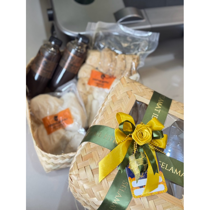 

Paket Hampers Lebaran Pempek Mahira