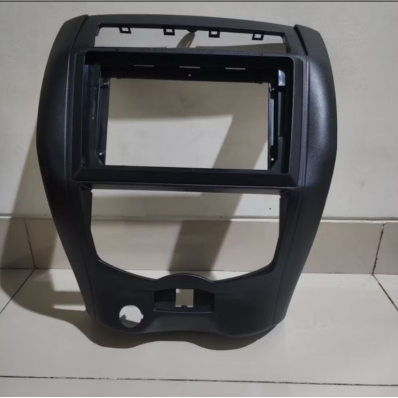 frame head unit android 9 inch mobil livina 2007-2016
