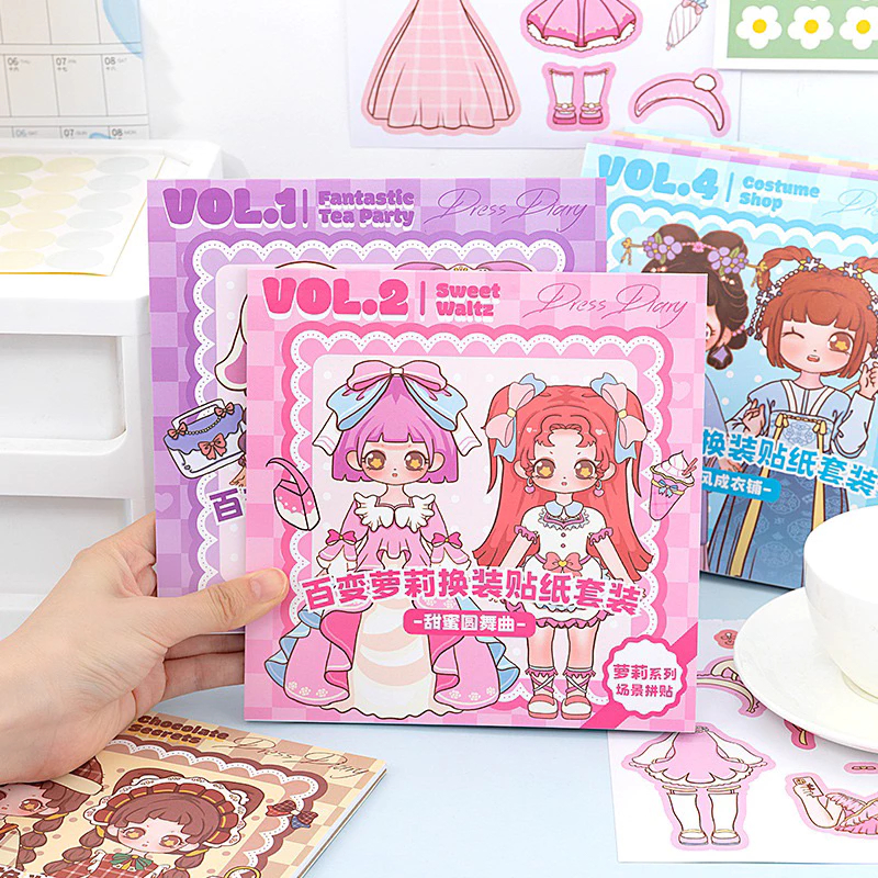 Buku Stiker DIY Fashion Ganti Baju Sticker Dress Up Book Lucu Korean
