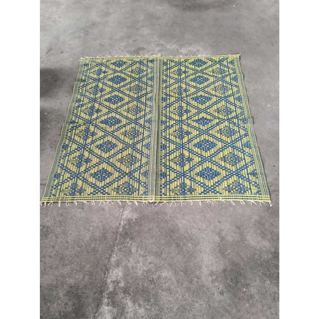 Tikar Plastik Tebal 2 x 2 Renda / Tikar Lipat Plastik